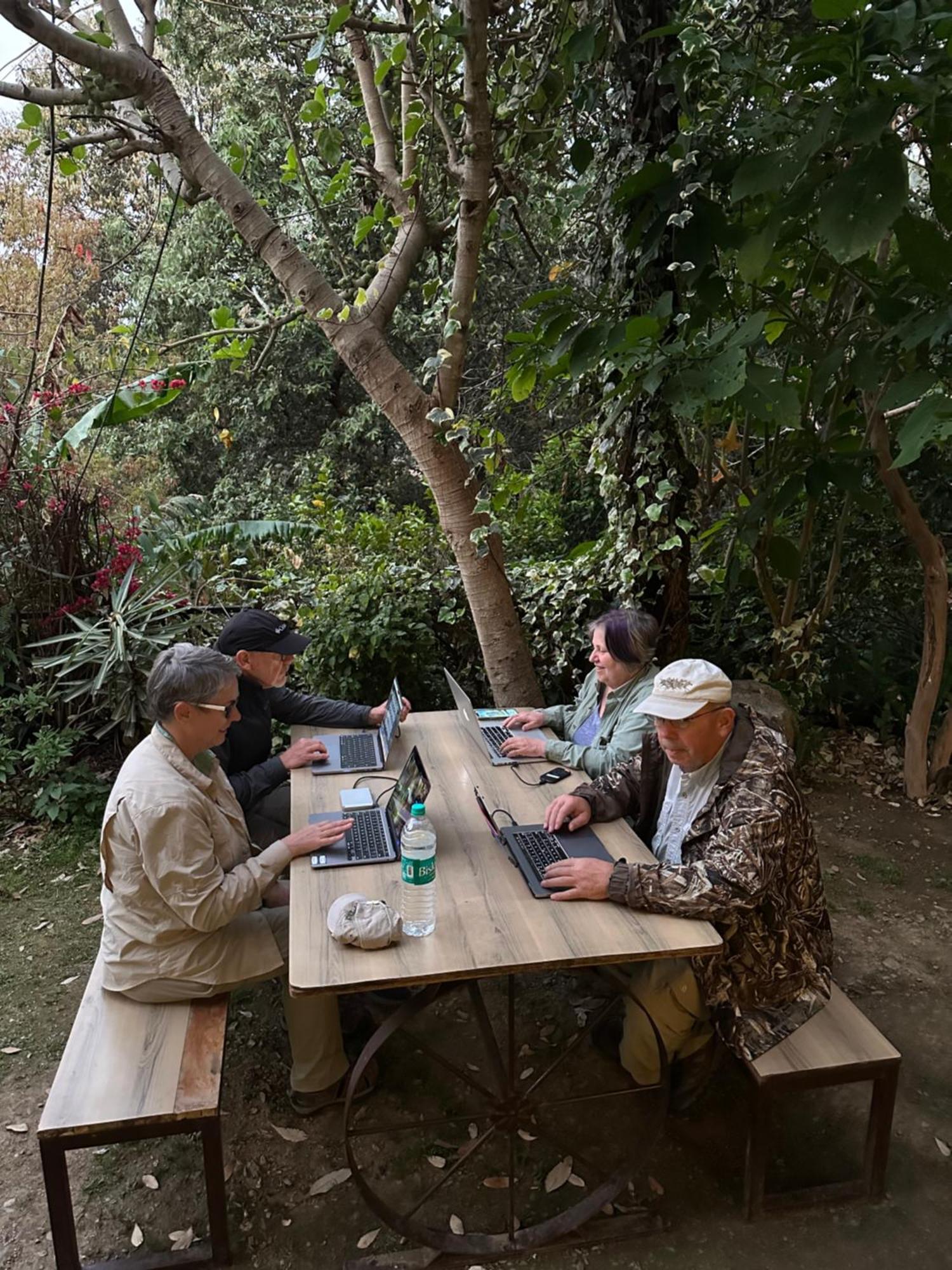 Incredible Birding Camp Appartement Bhīm Tāl Buitenkant foto